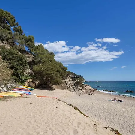 Casa Angels Parking Y Wifi Holiday home