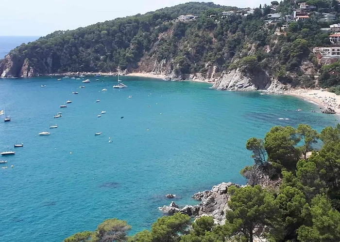 Casa Angels Parking Y Wifi 度假居