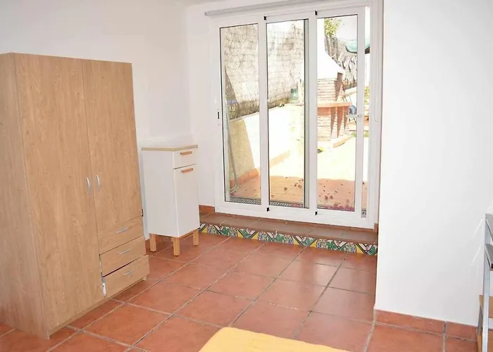 Casa Angels Parking Y Wifi 度假居 *