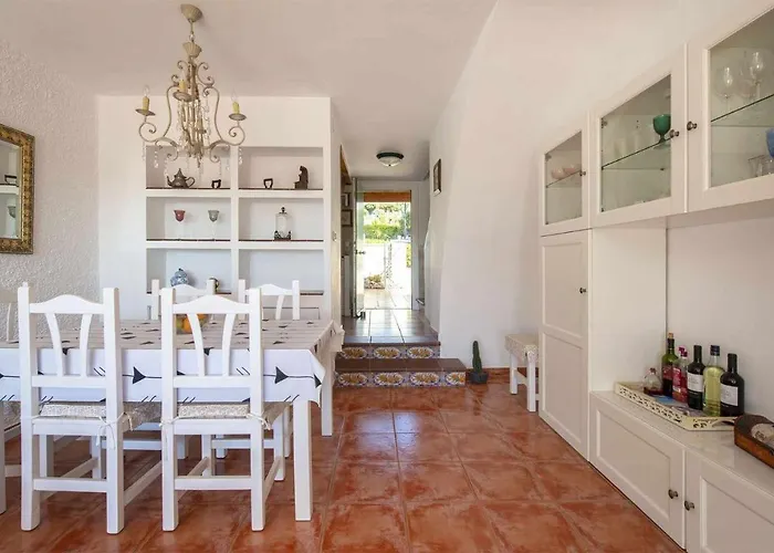 Casa Angels Parking Y Wifi 度假居 *